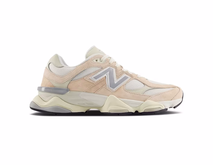 New Balance 9060 Vintage Rose
