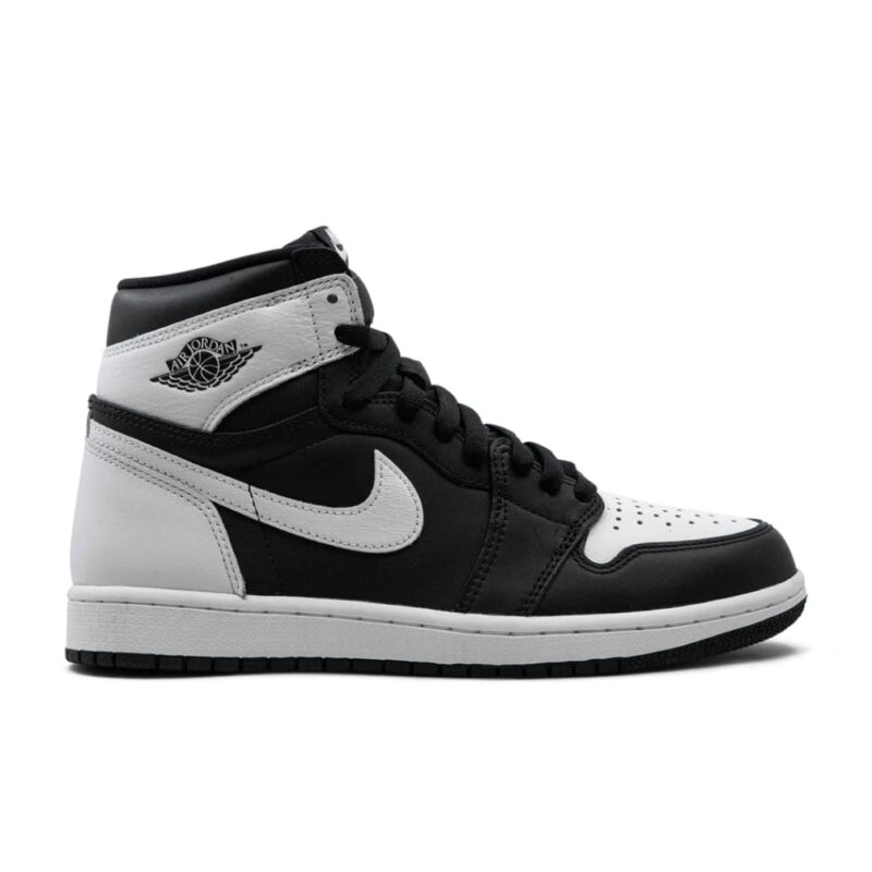 Air Jordan 1 "Reverse Panda"