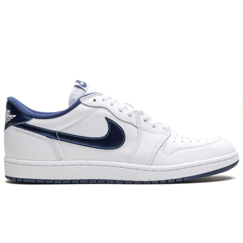 Air Jordan 1 "Metallic Navy"
