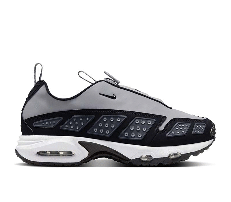 Nike Air Max SNDR Silver