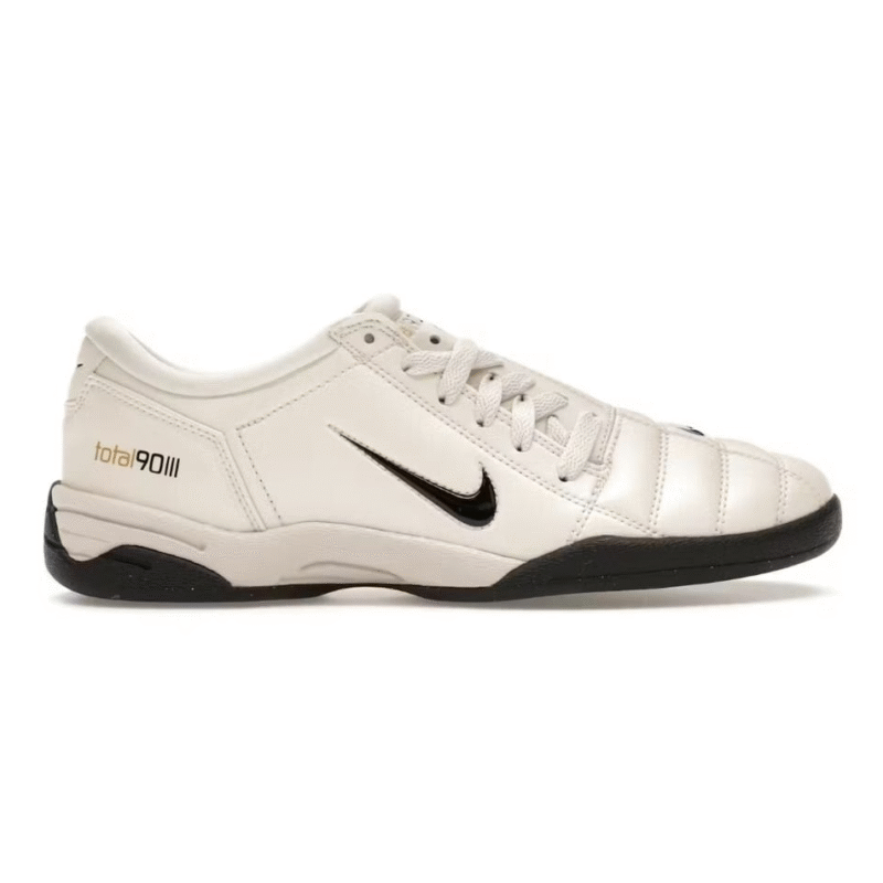 Nike Total 90