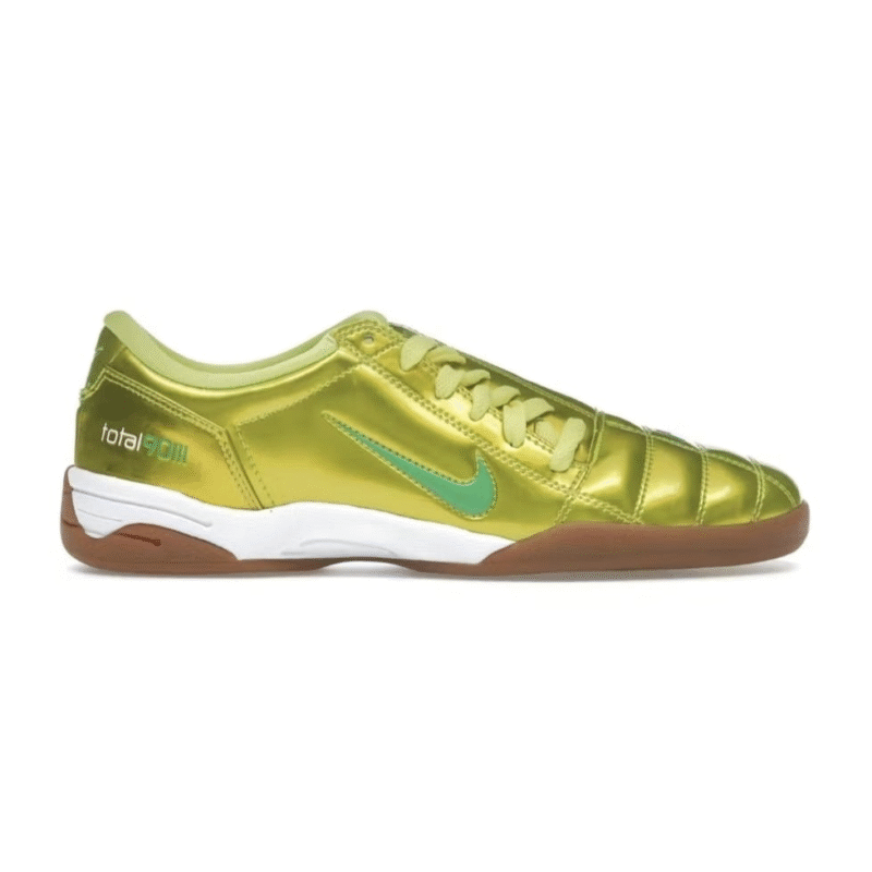 Nike Total 90