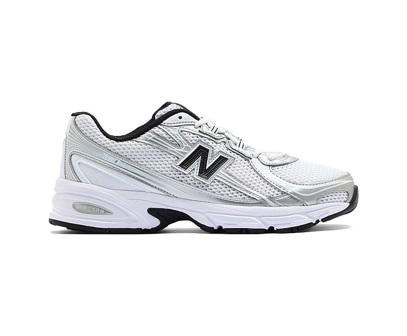 New Balance 740