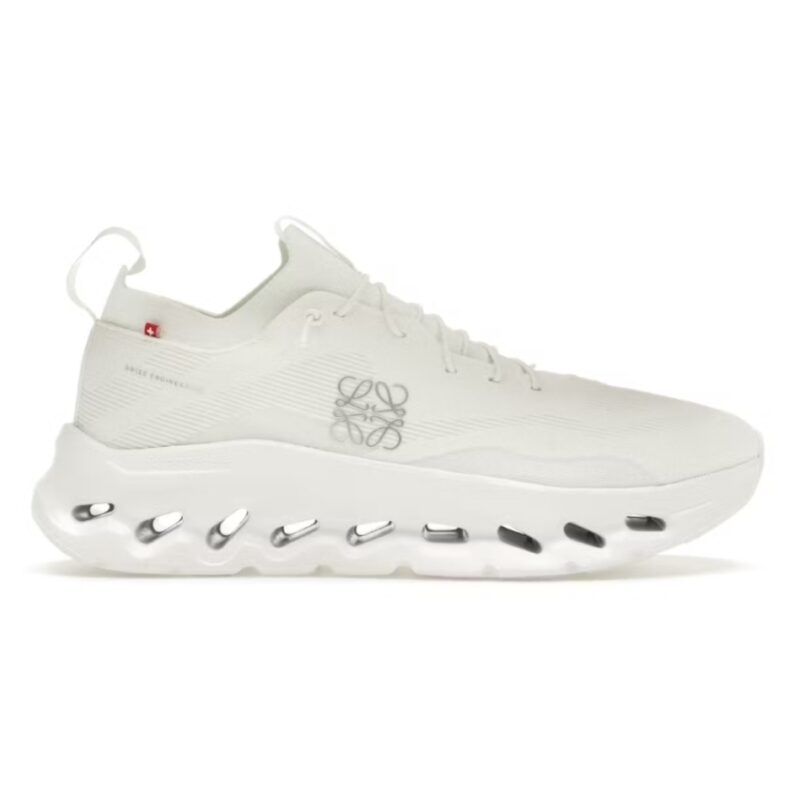 On Cloud x Loewe