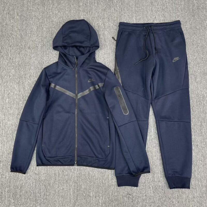 Chandal Nike Tech Fleece