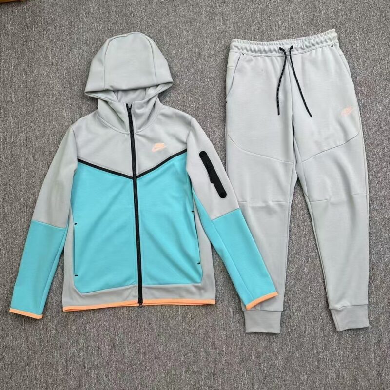 Chandal Nike Tech Fleece