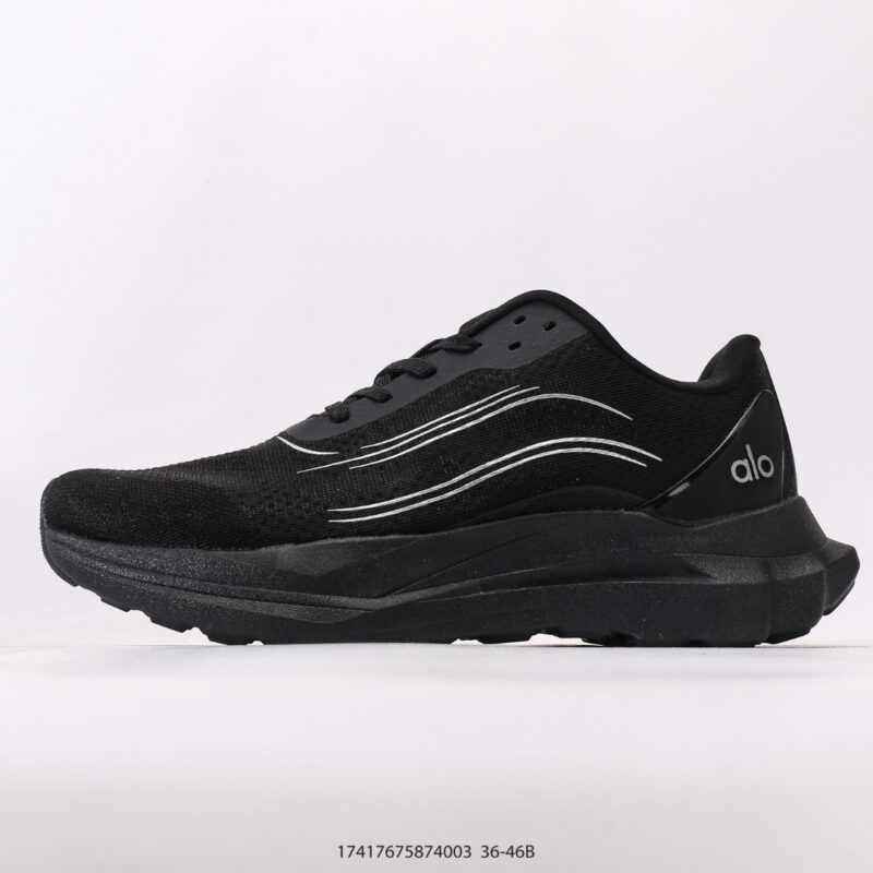 Zapatillas Alo "Yoga Runner"