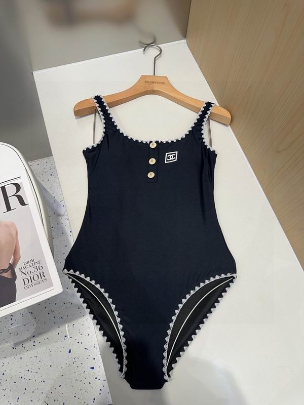Bikini Chanel