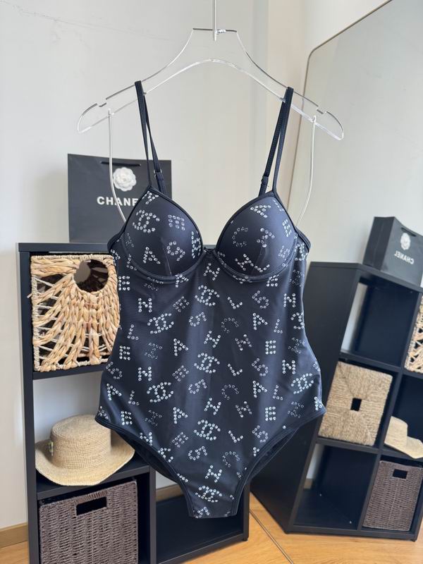 Bikini Chanel