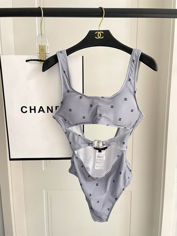 Bikini Chanel
